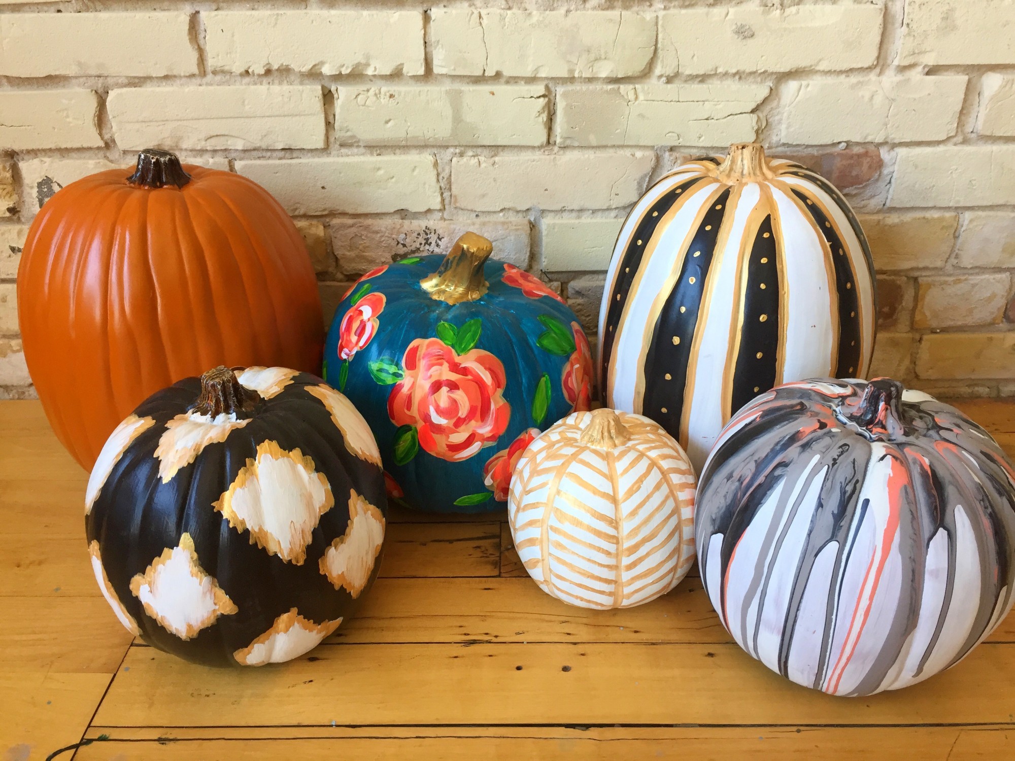 Paint a Pumpkin Freestyle $25 WineDown Wednesday!