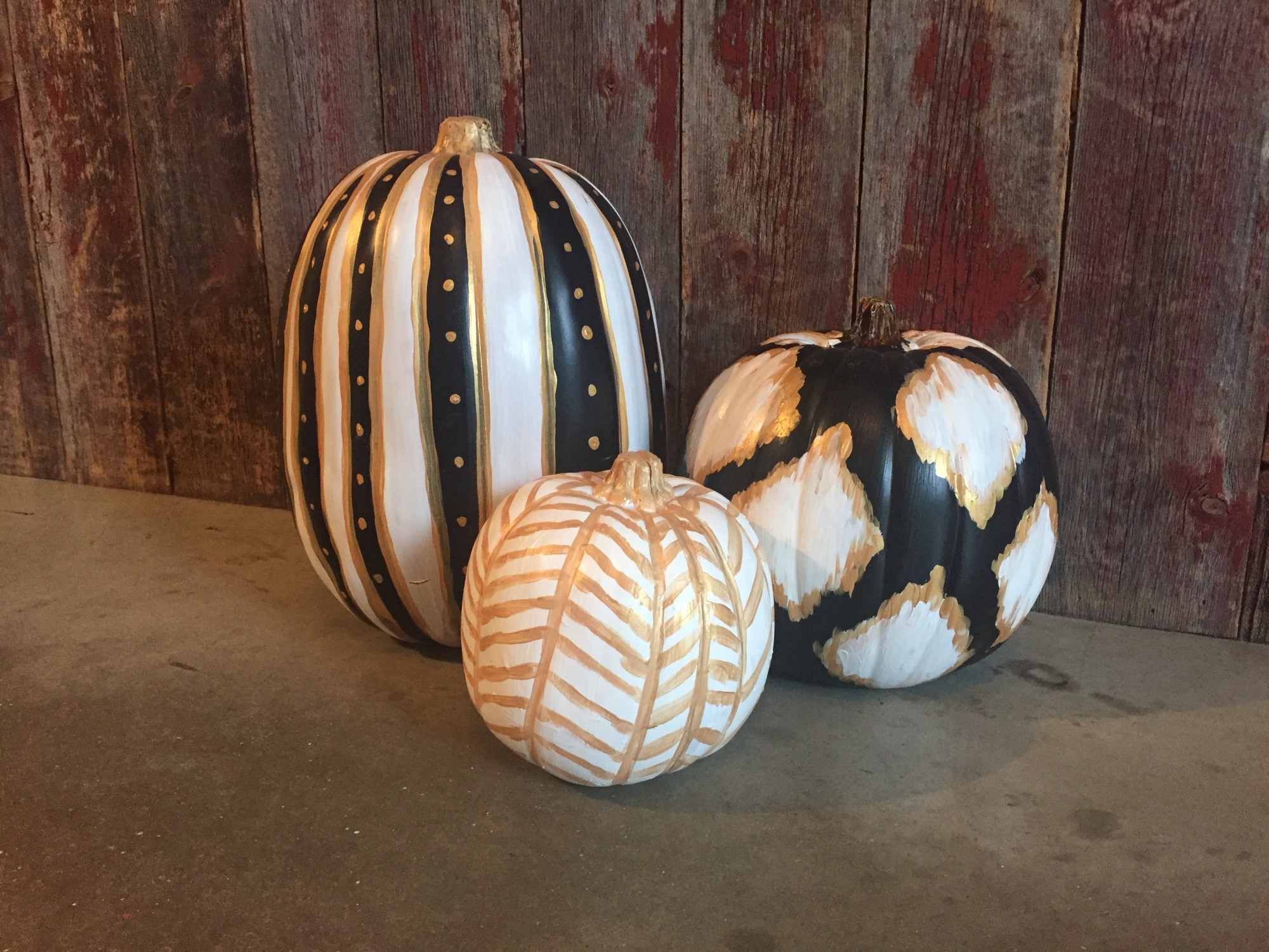 Modern Pumpkin Trio- EGR Gaslight Village